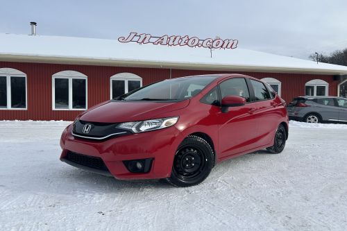 Honda Fit 2015 EX Toit ouvrant, 8 roues/8 pneus $ 15943