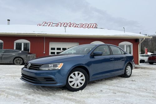 Volkswagen Jetta 2017 TSi 5 vit $ 12943